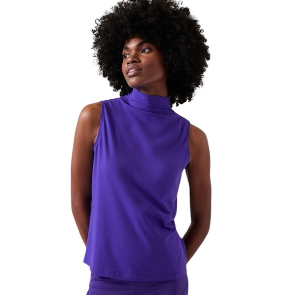 Athleta Women’s Outbound Tank Top in Purple Size Small